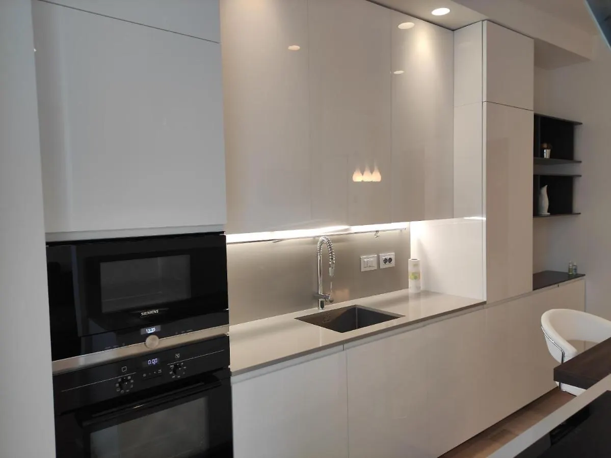 Fifty Eight Milan Duomo Apartment Italy