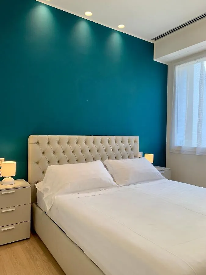 Fifty Eight Milan Duomo Apartment