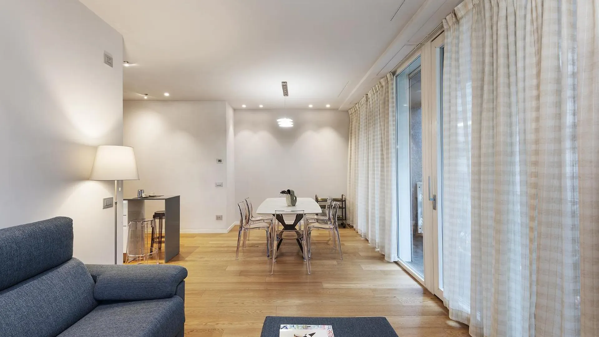 Fifty Eight Milan Duomo Apartment