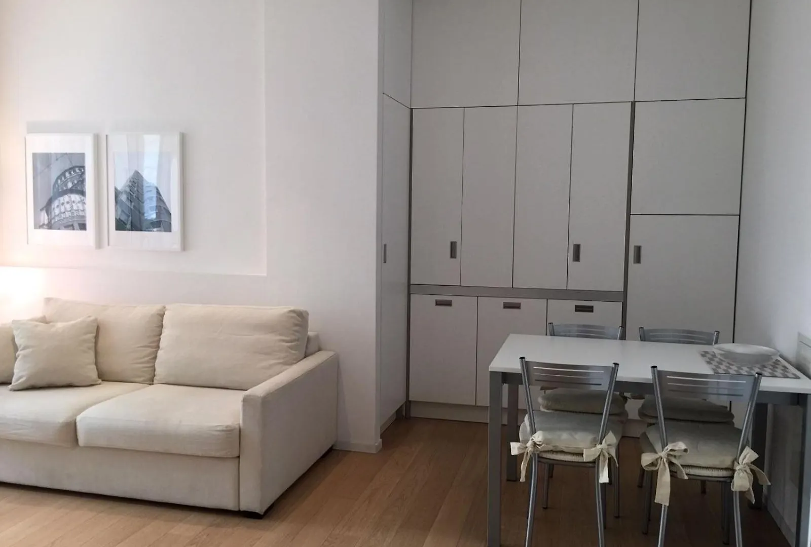 Fifty Eight Milan Duomo Apartment