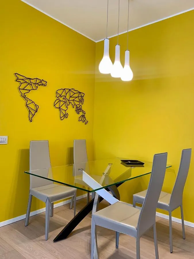 Fifty Eight Milan Duomo Apartment Italy