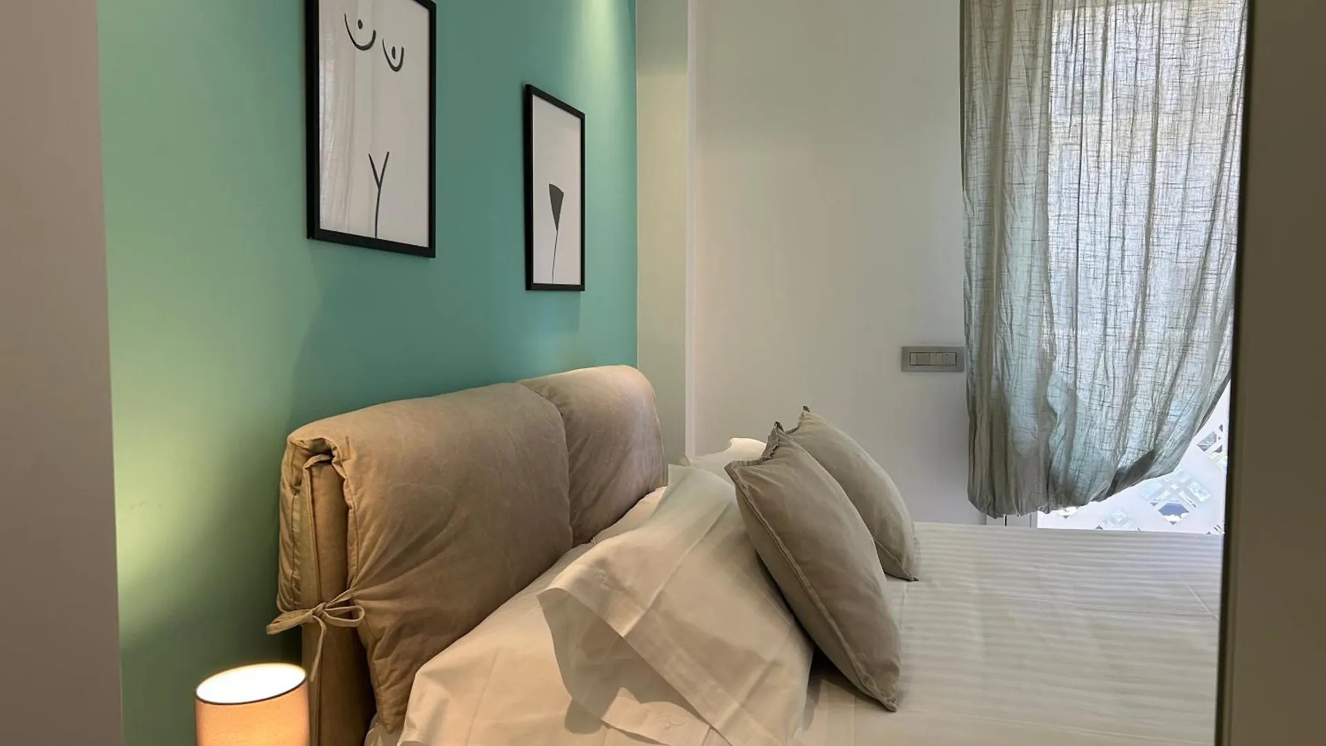 Fifty Eight Milan Duomo Apartment